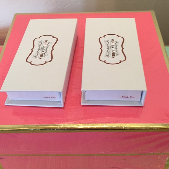 OOH LA LASHES - Picture 4 of 6